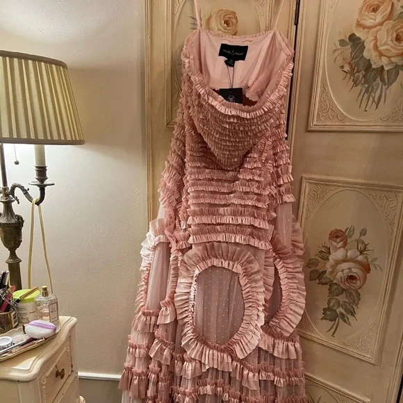 Needle & Thread Pink Hyacinth ruffle Gown for wedding/prom/balls - Picture 4 of 9